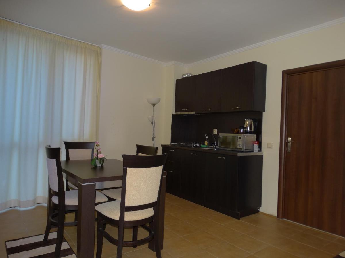 Chateau Del Marina Apart Complex Νεσέμπαρ Εξωτερικό φωτογραφία