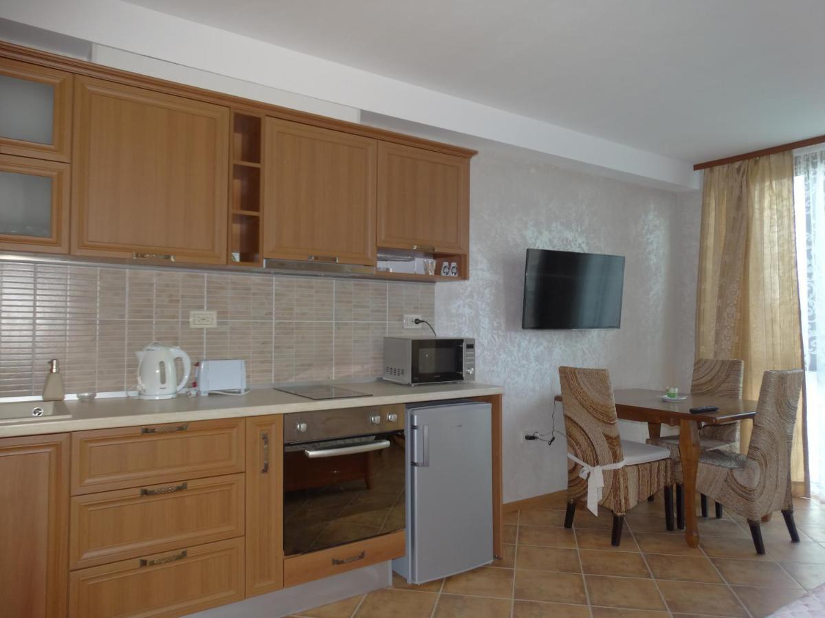 Chateau Del Marina Apart Complex Νεσέμπαρ Εξωτερικό φωτογραφία