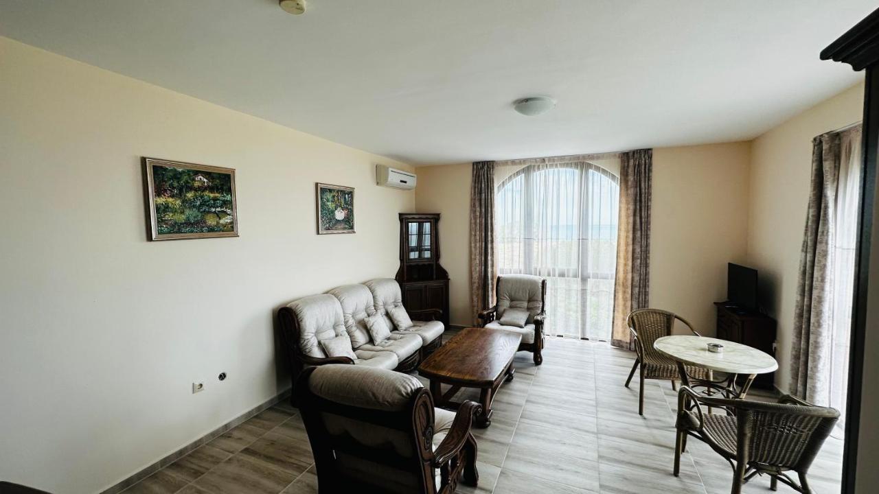 Chateau Del Marina Apart Complex Νεσέμπαρ Εξωτερικό φωτογραφία