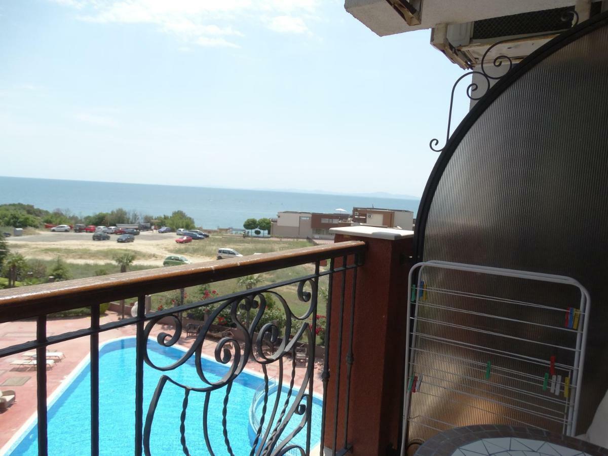 Chateau Del Marina Apart Complex Νεσέμπαρ Εξωτερικό φωτογραφία