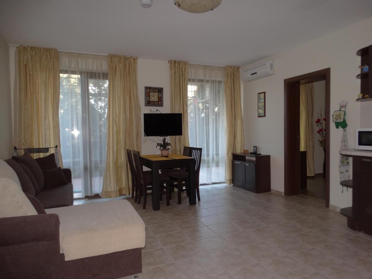 Chateau Del Marina Apart Complex Νεσέμπαρ Εξωτερικό φωτογραφία
